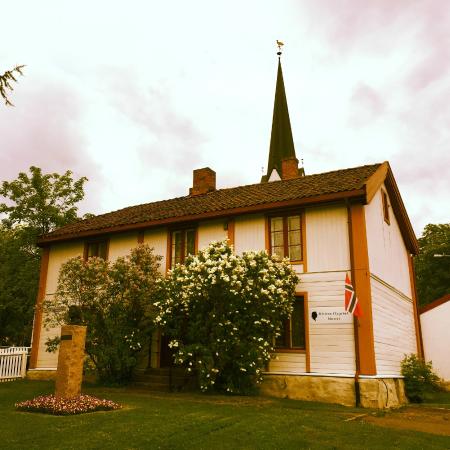 Kirsten Flagstad Museum